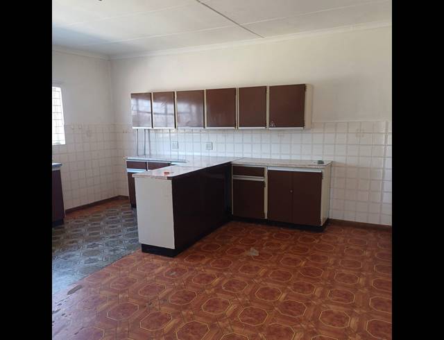 8.50HA FARM FOR SALE IN CHRISSIEFONTEIN